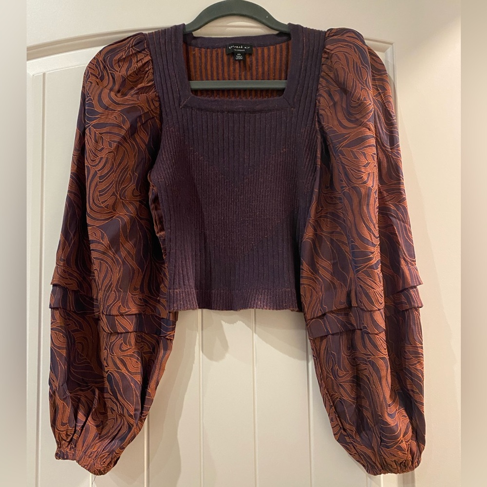 Current Air Cropped Jacquard Sweater